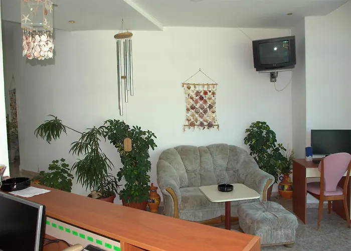 Family Elit Hotel 2*