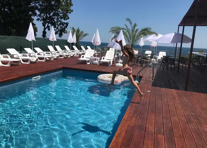 Family Elit 2* Kiten (Burgas)